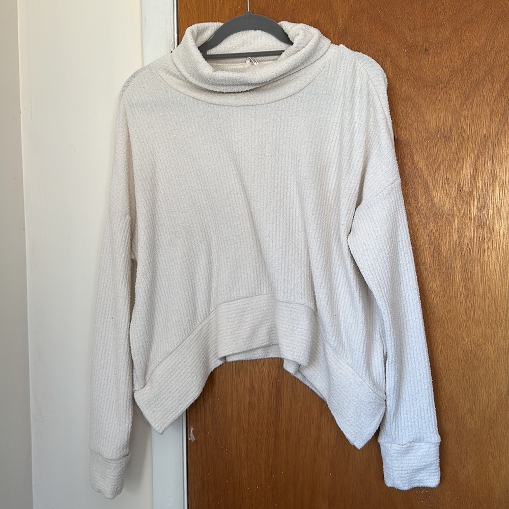 Free people cream sweater